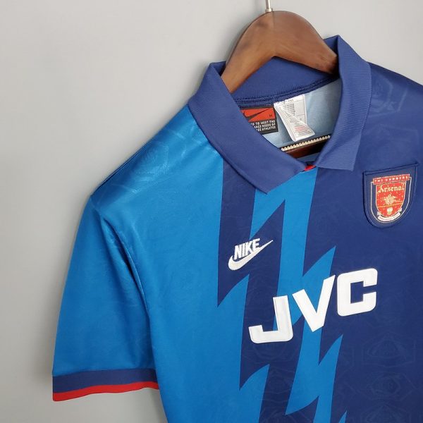 Arsenal 95/96 Retro Forması