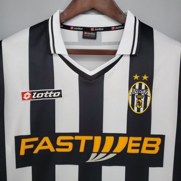 Juventus 01/02 Retro Forması