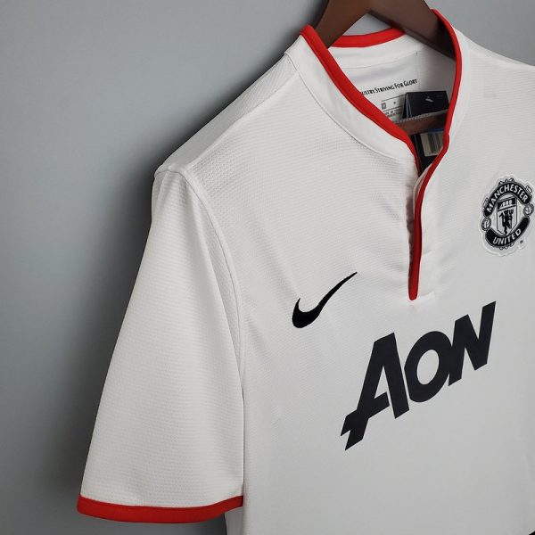 Manchester United 2013/2014 Retro Forması