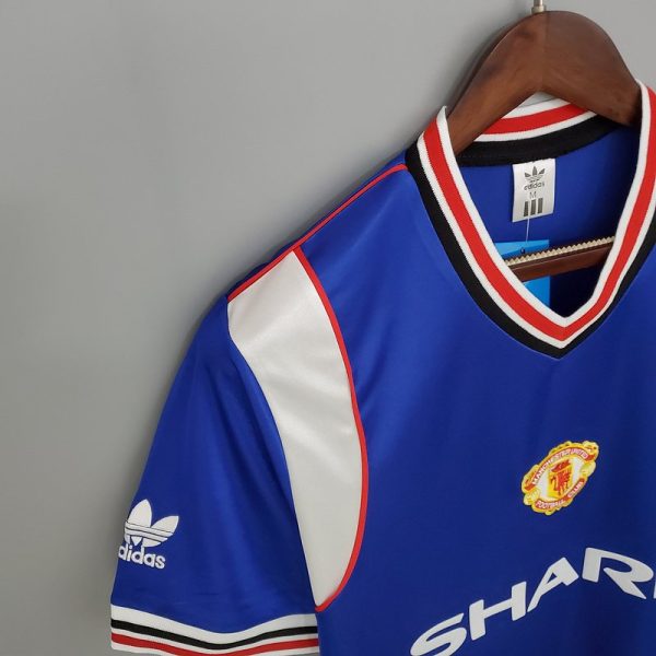 Manchester United 85/86 Retro Forması