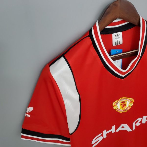 Manchester United 85/86 Retro Forması