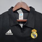 Real Madrid 02/03 Retro Forması