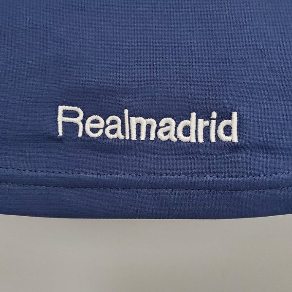 Real Madrid 2005/2006 Retro Forması