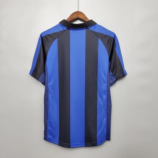 retro-01-02-inter-milan-ic-saha-retro-forma