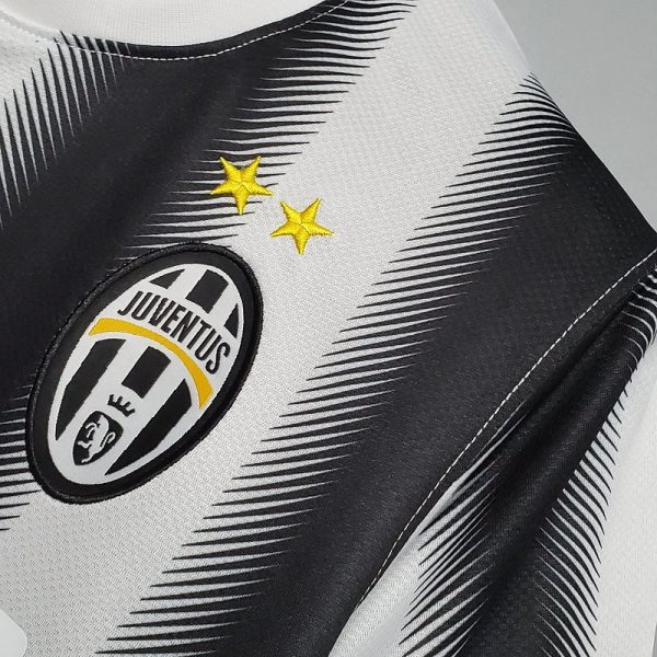 Juventus 11/12 İç Saha Retro Forma