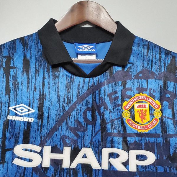 Manchester United 92/93 Deplasman Retro Forma