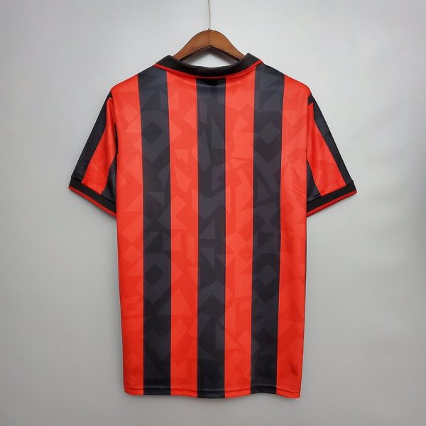 retro-93-94-ac-milan-ic-saha-retro-forma