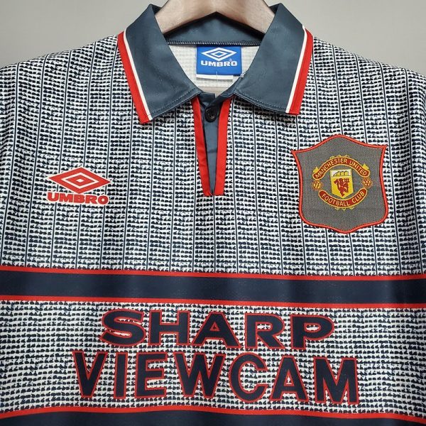 Manchester United 95/96 Deplasman Retro Forma