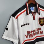 Manchester United 97/98 Deplasman Retro Forma