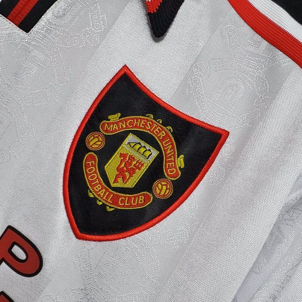 Manchester United 97/98 Deplasman Retro Forma