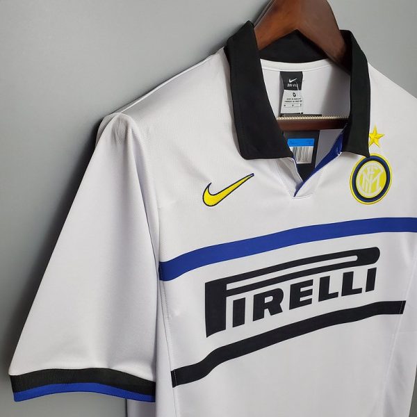 Inter 98/99 Deplasman Retro Forma