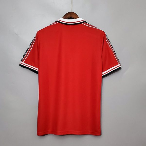 retro-98-99-manchester-united-ic-saha-retro-forma