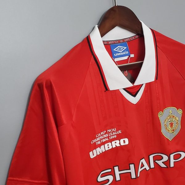 Manchester United 99/00 İç Saha Retro Forma