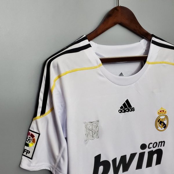 Real Madrid 09/10 İç Saha Retro Forma