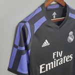 Real Madrid 15/16 Retro Forma