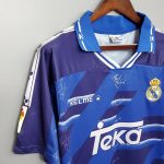 Real Madrid 94/96 Deplasman Retro Forma