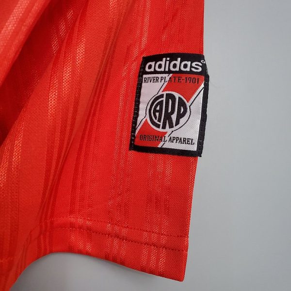 River Plate 95/96 Deplasman Retro Forma