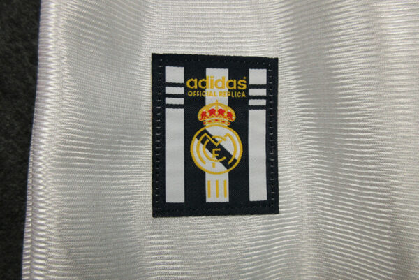 Real Madrid 98/00 Retro Forma