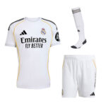 Real Madrid 25/26 İç Saha Forma Şort Konç Set