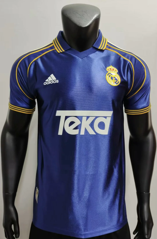 Real Madrid 98/99 Retro Forma - HEMEN KARGO 3 Real Madrid 98/99 Retro Forma - HEMEN KARGO