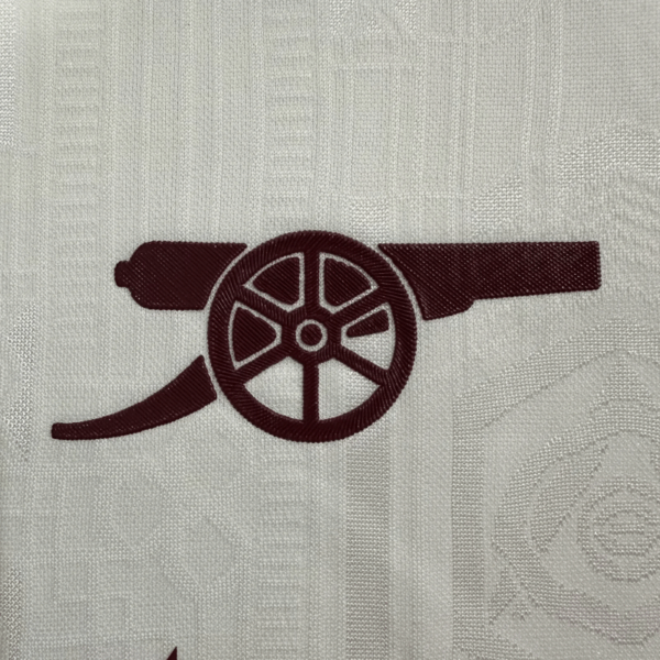Arsenal 25/26 Profesyonel Maç Alternatif Forma