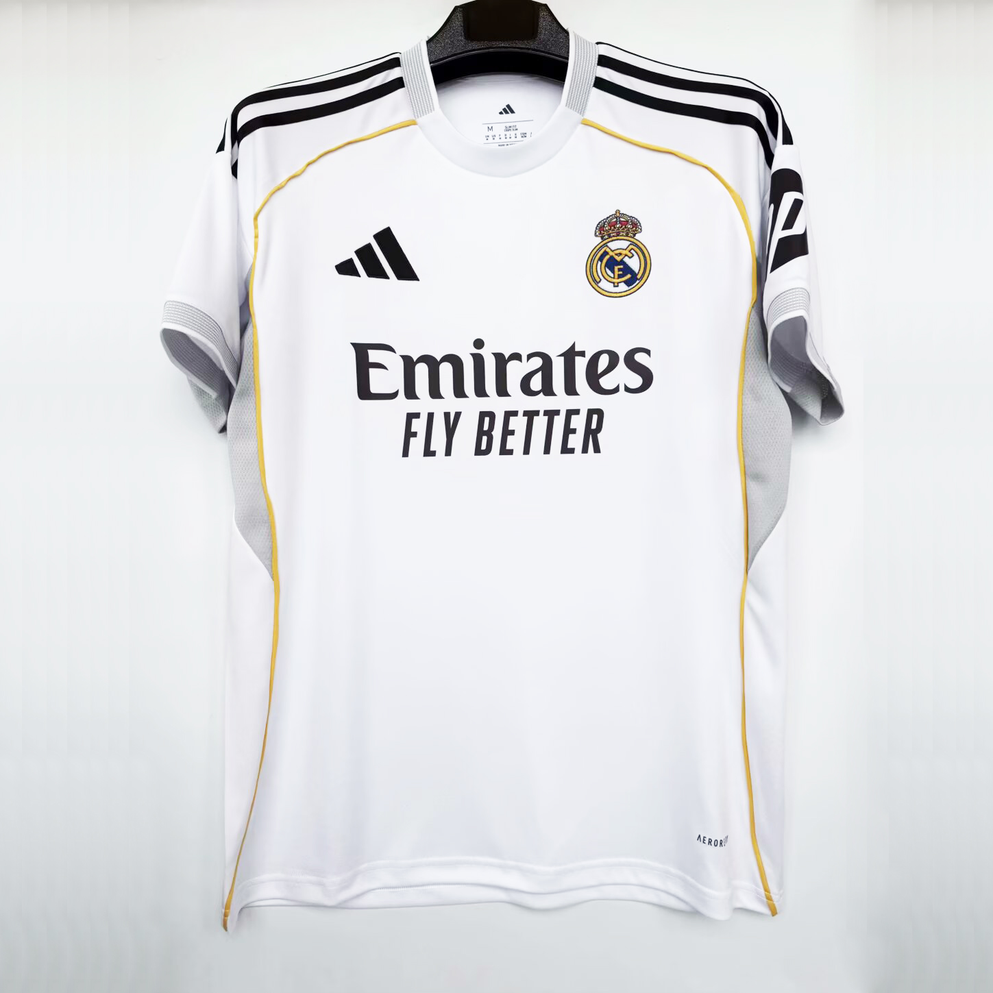 Real Madrid 25/26 İç Saha Forma 3 Real Madrid 25/26 İç Saha Forma - Görsel 3
