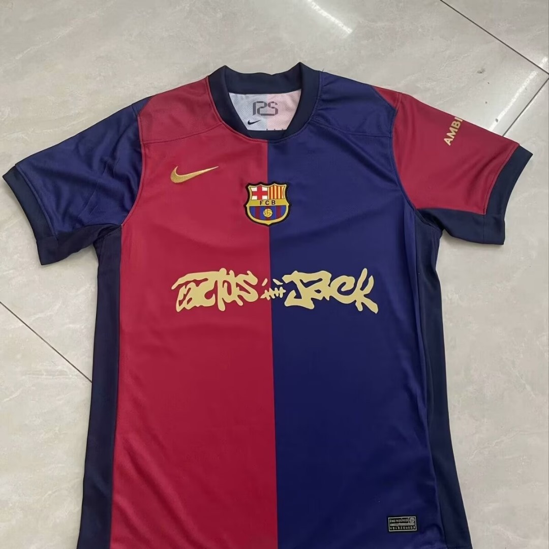 Barcelona 2024/25 Travis Scott Cactus Jack İç Saha Forma 4 Barcelona 2024/25 Travis Scott Cactus Jack İç Saha Forma - Görsel 4