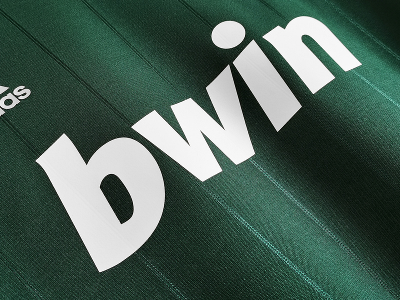 Real Madrid 12/13 Uzun Kollu CR7 Retro Forma - OUTLET - Görsel 7