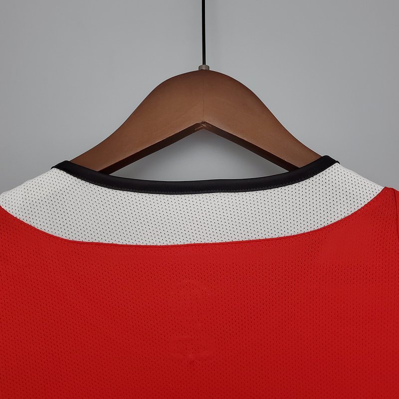 Manchester United 04/06 Retro Forma 3 Manchester United 04/06 Retro Forma - Görsel 3