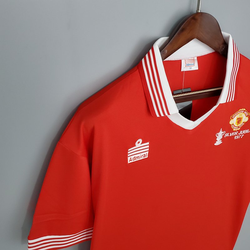 Manchester United 1977 Retro Forma 3 Manchester United 1977 Retro Forma - Görsel 3