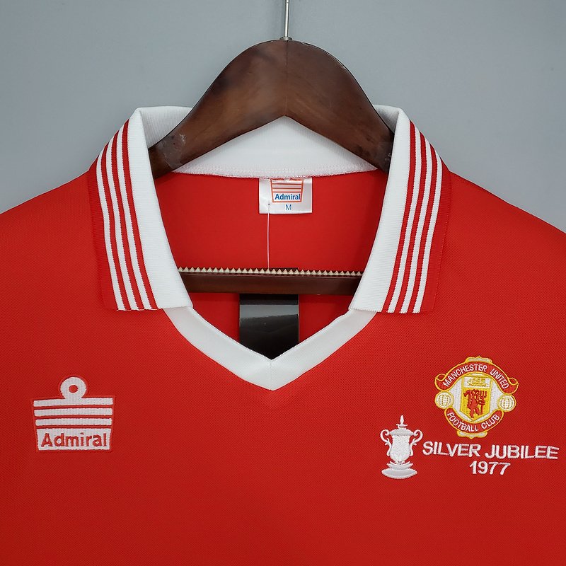 Manchester United 1977 Retro Forma 5 Manchester United 1977 Retro Forma - Görsel 5