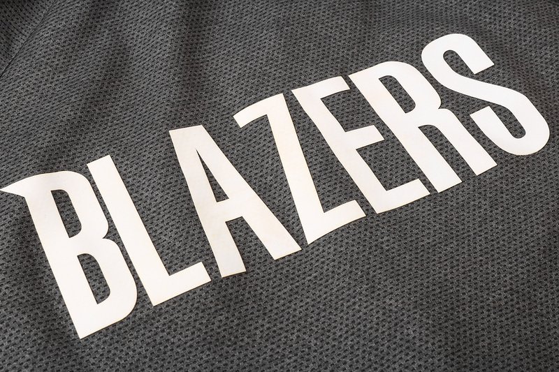 Portland Trail Blazers NBA Warmup Hoodiesuit 4 Portland Trail Blazers NBA Warmup Hoodiesuit - Görsel 4