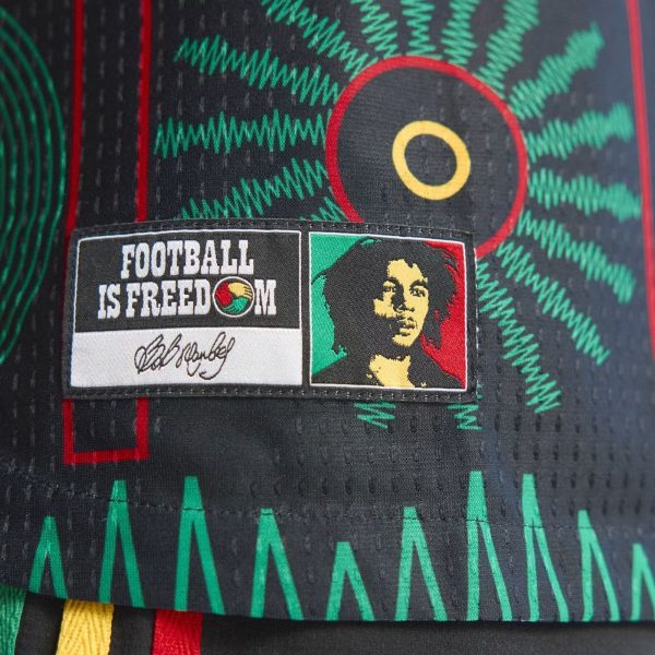 Jamaika 26 x Bob Marley Deplasman Profesyonel Maç Forma 3 Jamaika 26 x Bob Marley Deplasman Profesyonel Maç Forma