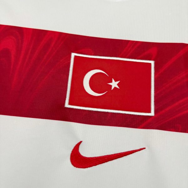 Türkiye 2026 Dünya Kupası Deplasman Forması - HEMEN KARGO 7 Türkiye 2026 Dünya Kupası Deplasman Forması - HEMEN KARGO