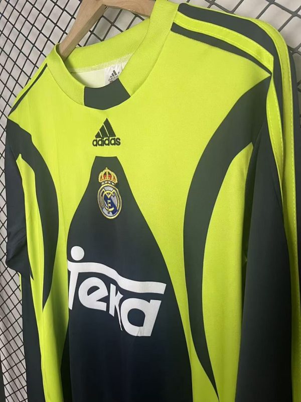 Real Madrid 99/00 Retro Kaleci Forması