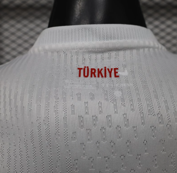 Türkiye 2026 Dünya Kupası Deplasman Profesyonel Maç Forması