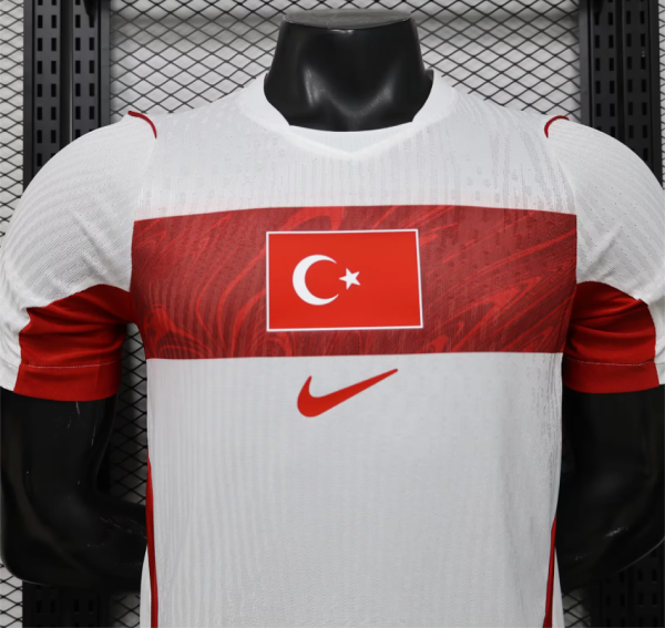 Türkiye 2026 Dünya Kupası Deplasman Profesyonel Maç Forması