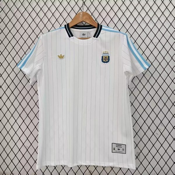 Arjantin Retro Özel Seri Forma 3 Arjantin Retro Özel Seri Forma