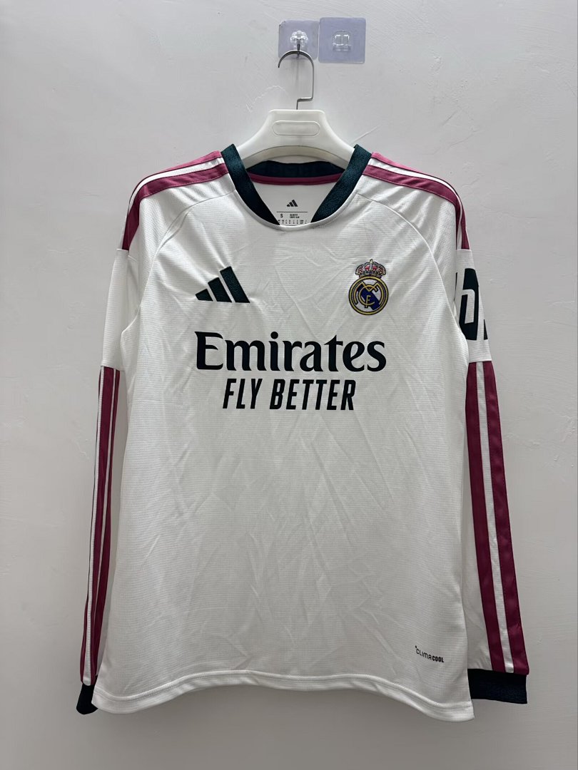 Real Madrid 26/27 İç Saha Uzun Kollu Forma 3 Real Madrid 26/27 İç Saha Uzun Kollu Forma - Görsel 3